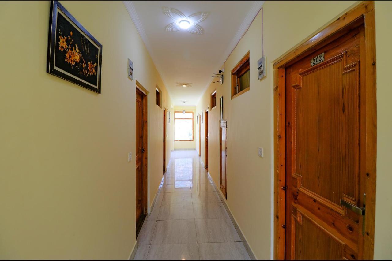 Fabhotel Mai Vrindavan Manāli Dış mekan fotoğraf